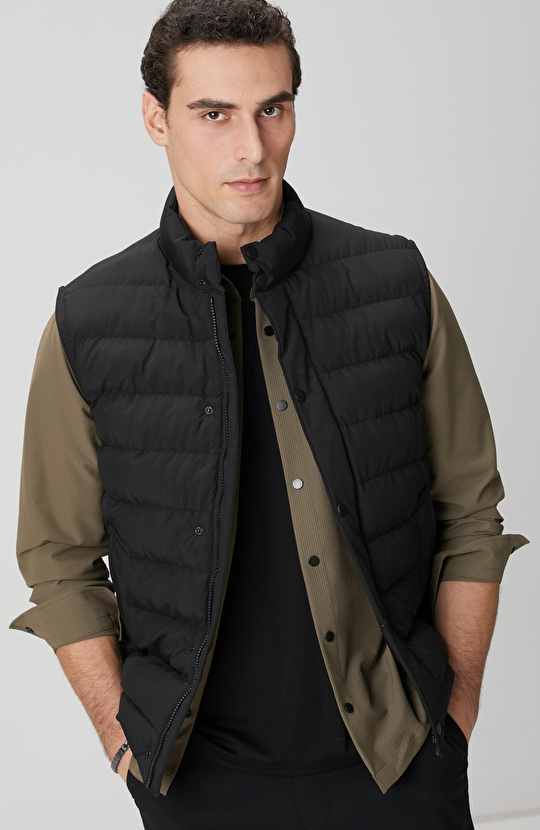 Siyah Ray Kapitoneli Casual Yelek