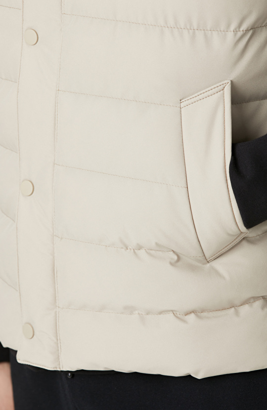 Bej Ray Kapitoneli Casual Yelek