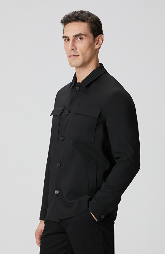 Siyah Cep Detaylı Yün Dış Gömlek