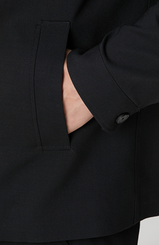 Siyah Cep Detaylı Yün Dış Gömlek