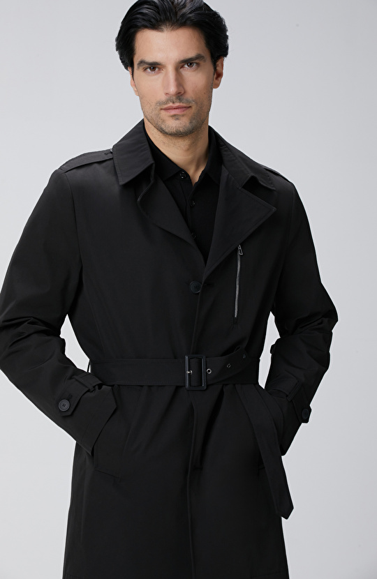 Siyah Kuşaklı Pardösü