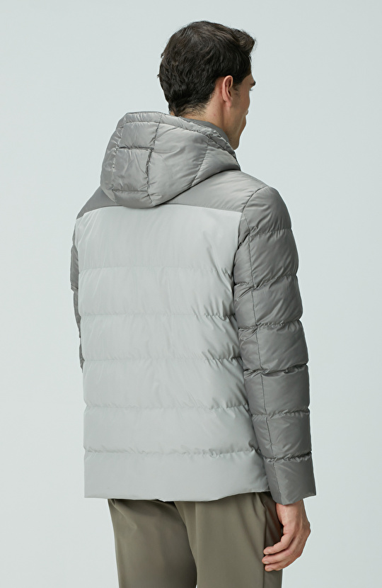 Gri Kapüşonlu Ray Kapitoneli Casual Kaban