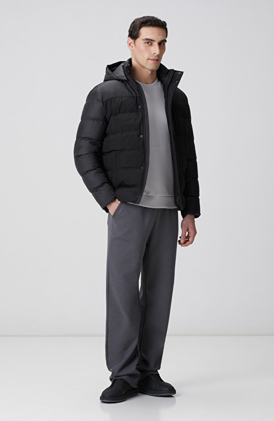 Siyah Kapüşonlu Ray Kapitoneli Casual Kaban