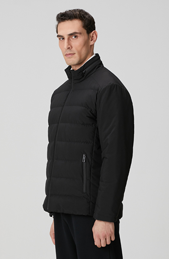 Siyah Su Geçirmez Fermuarlı Casual Kaban