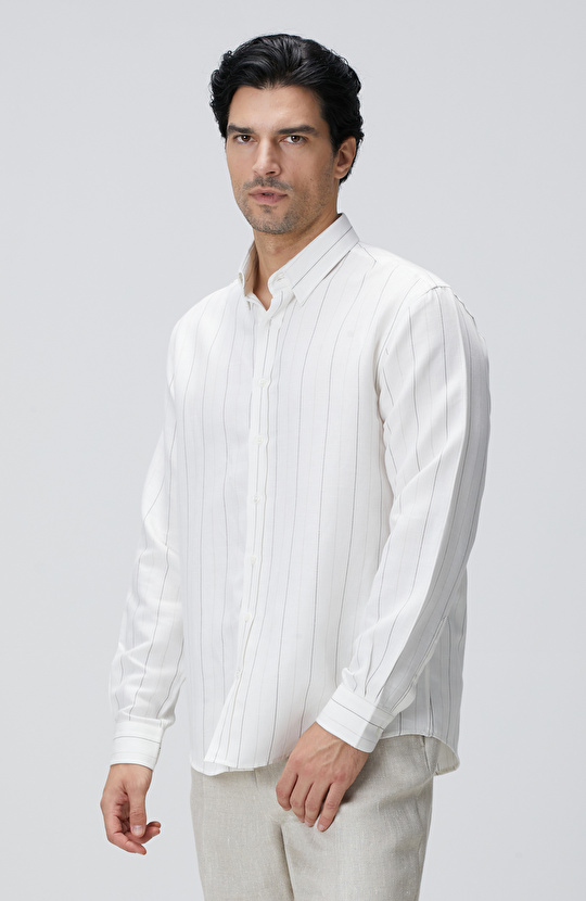 Beyaz Çizgi Desenli Gömlek