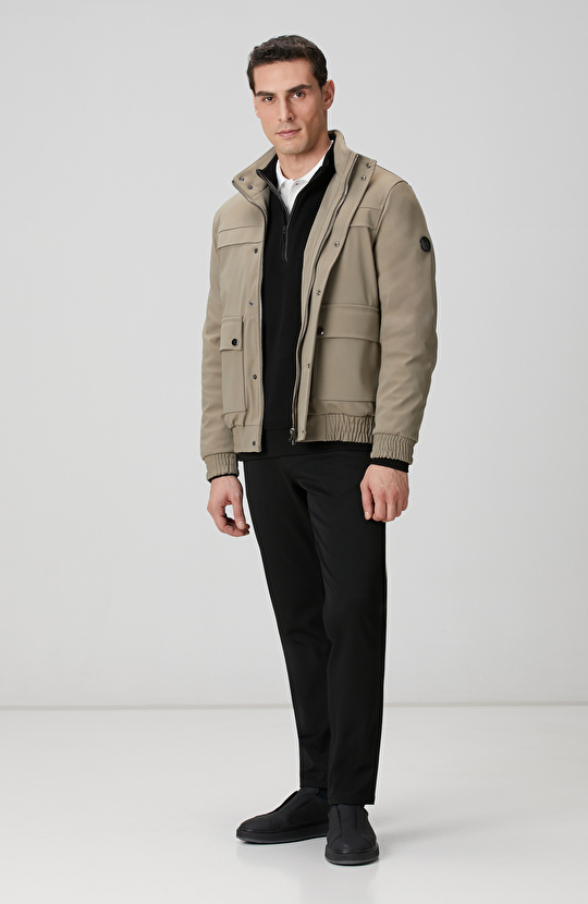 N-Tech Kırık Beyaz T-shirt