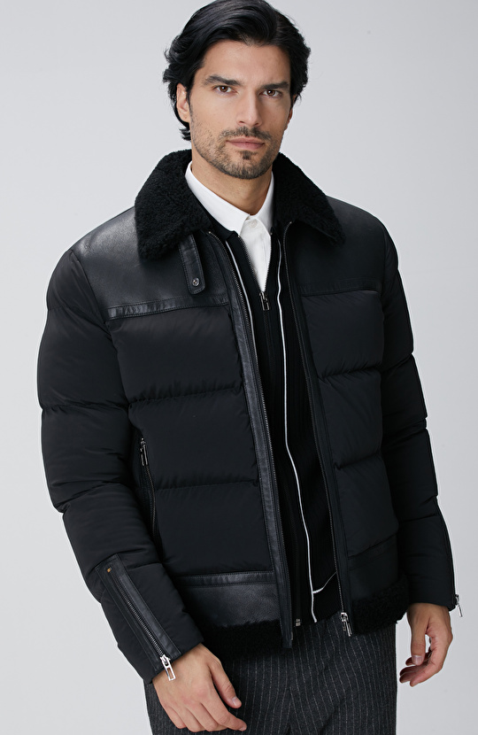 Siyah Kürklü Deri Detaylı Mont