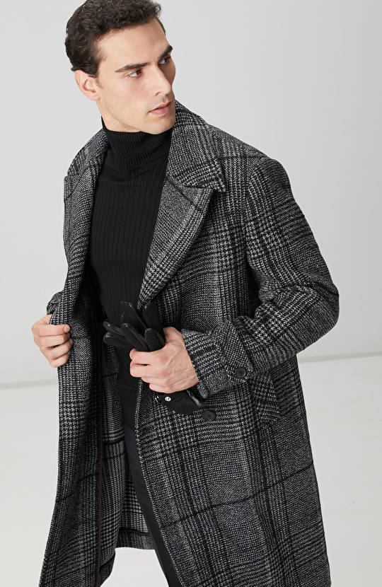 Siyah Yün Karışımlı Palto