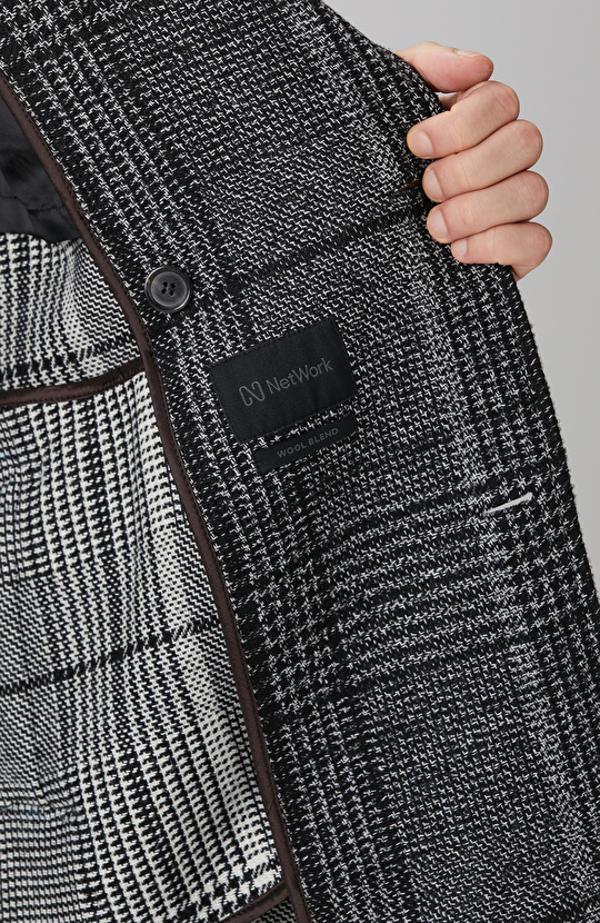 Siyah Yün Karışımlı Palto