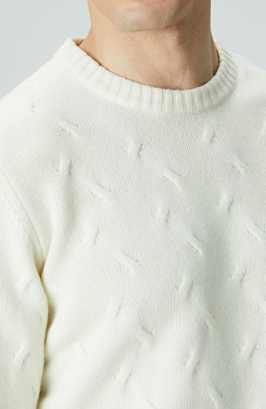 Limited Kırık Beyaz Yün Kaşmir Karışımlı Triko