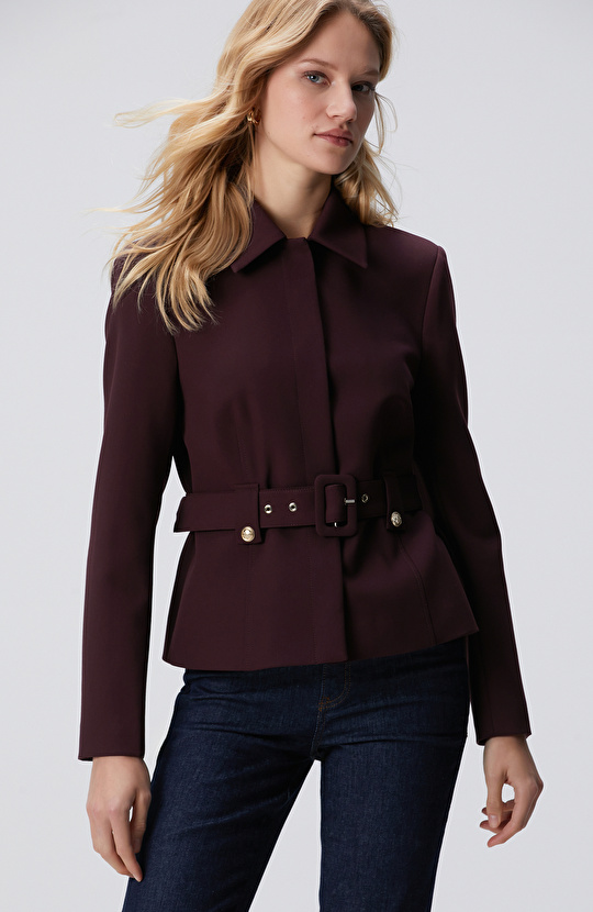 Vişne Kemer Detaylı Ceket