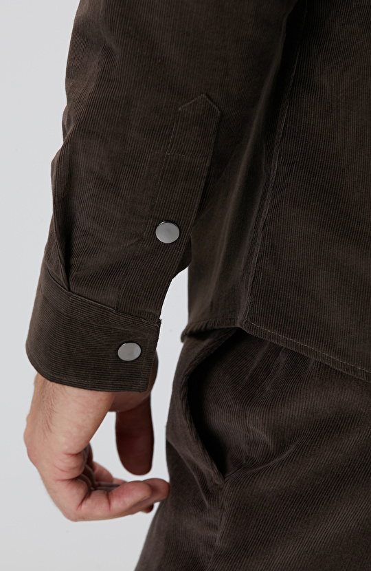 Kahverengi Fitilli Kadife Gömlek