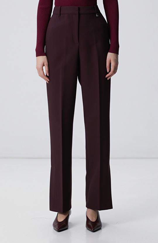 Vişne Paçası Yırtmaçlı Pantolon