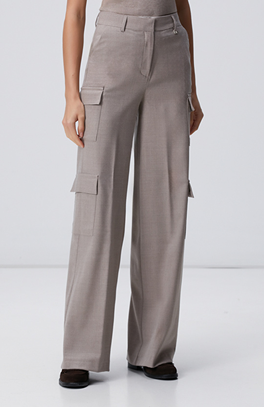 Bej Yün Karışımlı Pantolon