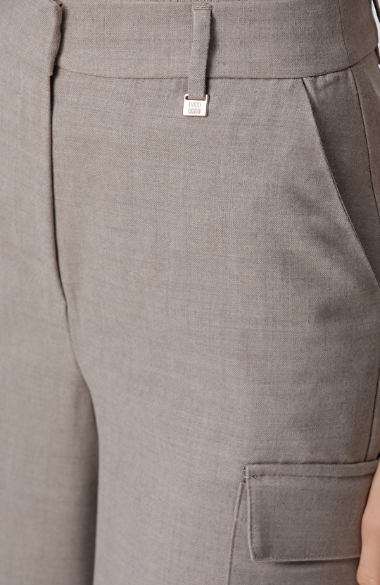 Bej Yün Karışımlı Pantolon