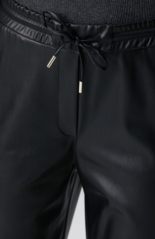 Siyah Vegan Deri Pantolon