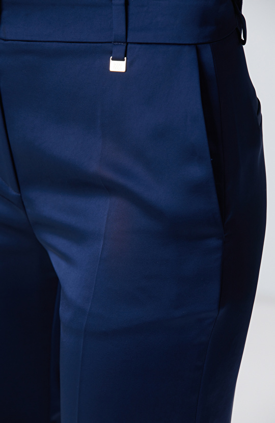 Gece Mavisi Saten Pantolon