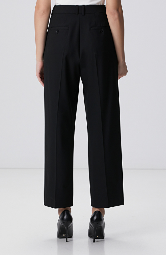 Siyah Pileli Yüksek Bel Pantolon