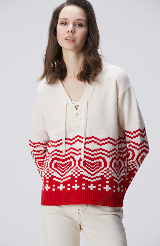 Kırık Beyaz Desenli Yün Karışımlı Triko Kazak