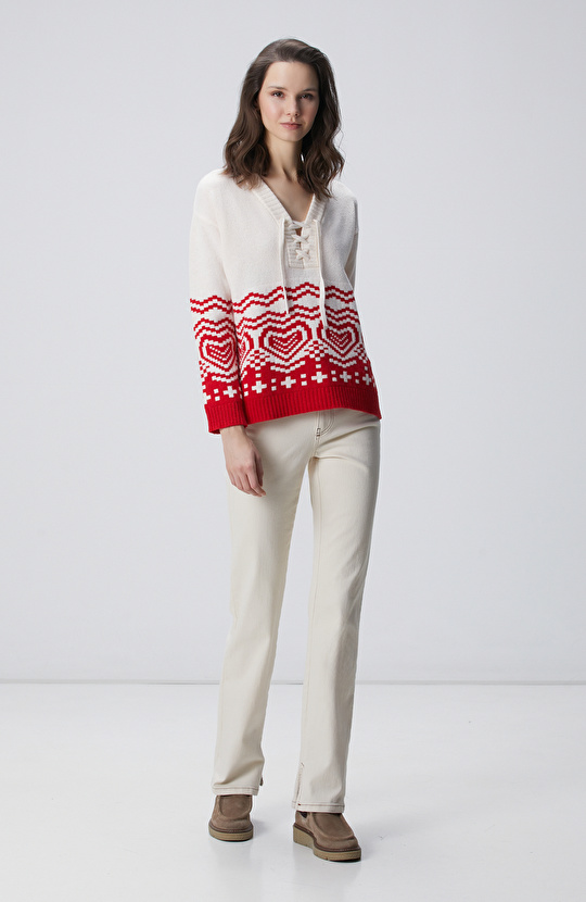 Kırık Beyaz Desenli Yün Karışımlı Triko Kazak