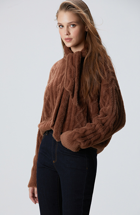 Acı Kahve Saç Örgü Kazak