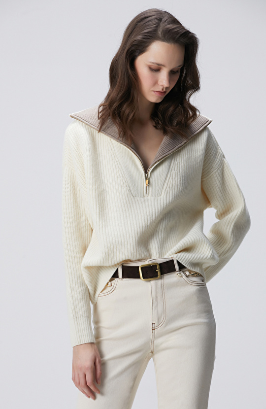 Limited Kırık Beyaz Yün Kazak