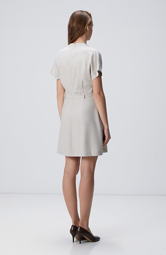 Bej Kemerli Mini Elbise