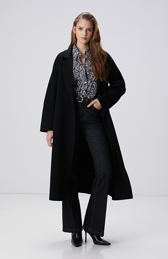 Lacivert Beyaz Desenli Gömlek