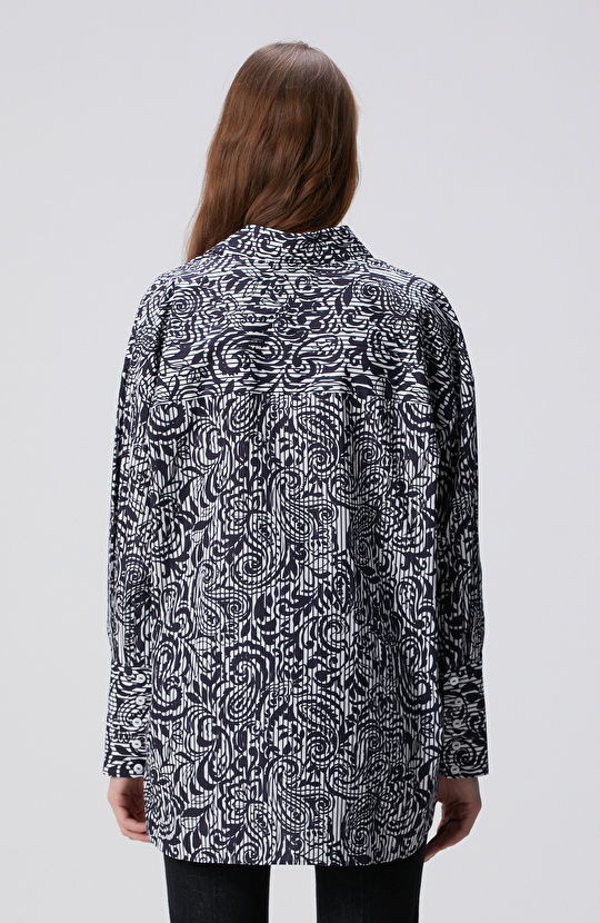 Lacivert Beyaz Desenli Gömlek