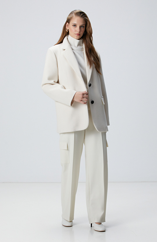 Beyaz Yün Karışımlı Kaban