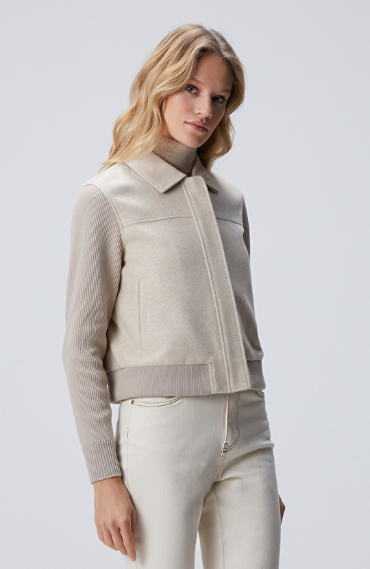 Açık Bej Yün Karışımlı Mont