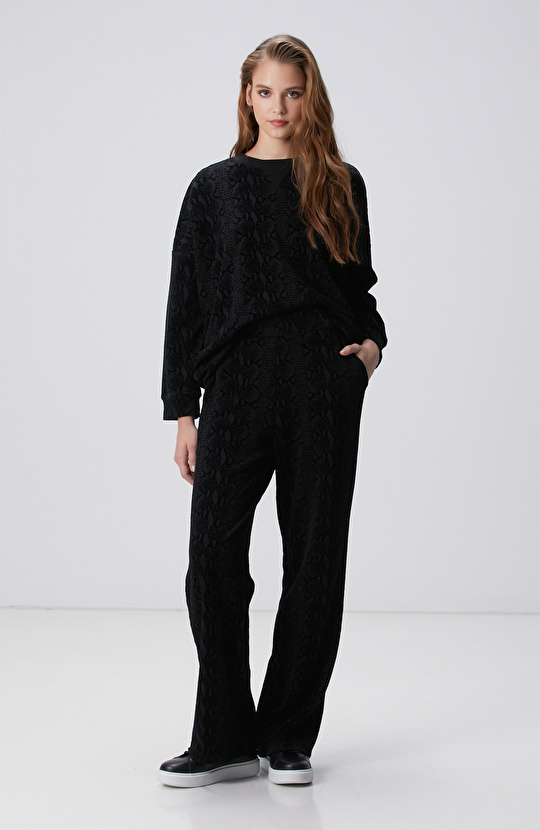 Siyah Baskılı Eşofman Siyah Baskılı Eşofman