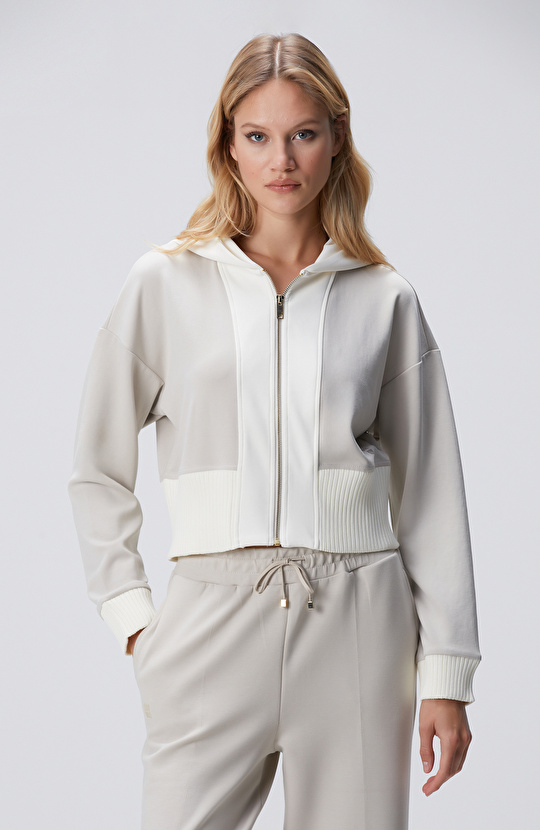 Taş Kapüşonlu Crop Sweatshirt Taş Kapüşonlu Crop Sweatshirt