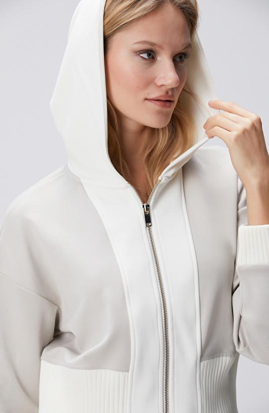 Taş Kapüşonlu Crop Sweatshirt