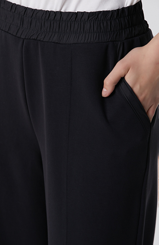 Siyah Modal Karışımlı Eşofman