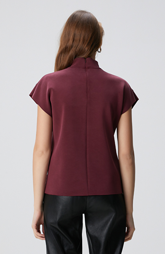 Bordo Payet İşlemeli T-shirt