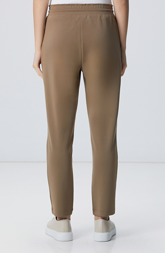 Haki Dar Paça Modal Karışımlı Eşofman