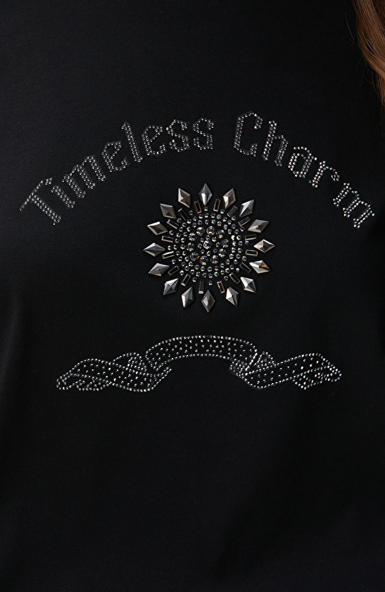 Siyah Taş İşlemeli T-shirt