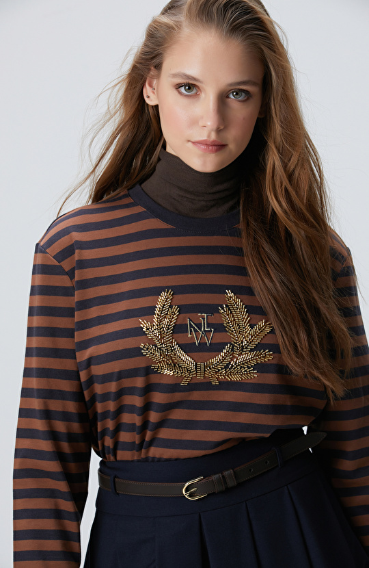 Lacivert Kahverengi Boncuk Nakışlı Çizgili T-shirt