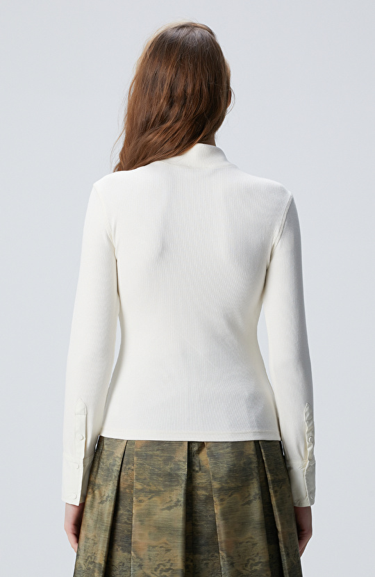 N-Tech Kırık Beyaz T-shirt