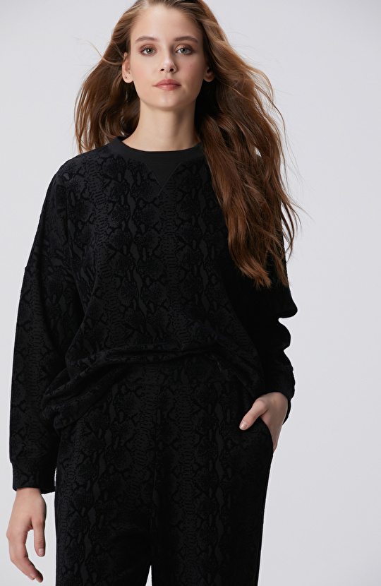 Siyah Baskılı Sweatshirt