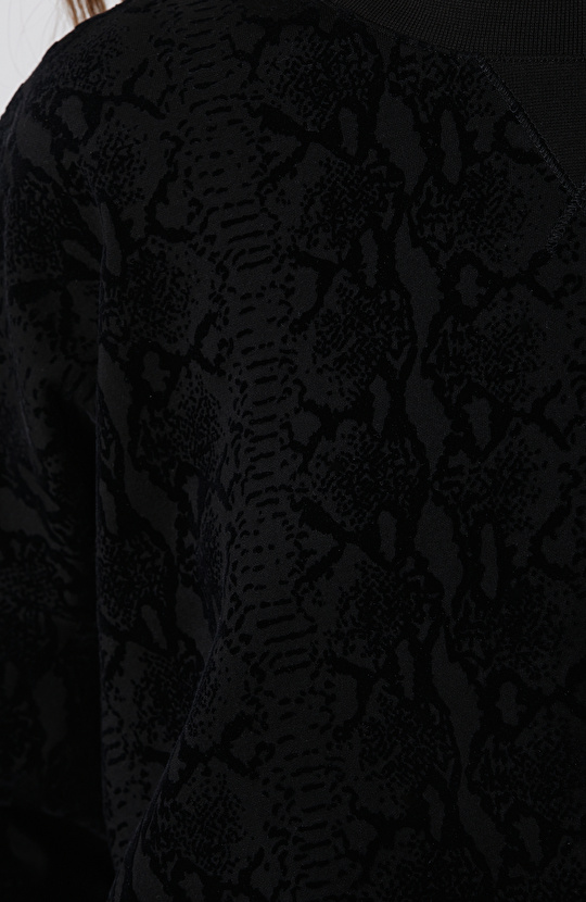 Siyah Baskılı Sweatshirt