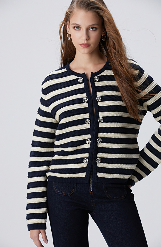 Lacivert Kırık Beyaz Triko Ceket