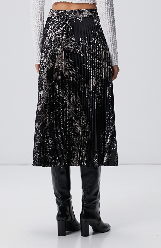 Siyah Kırık Beyaz Midi Etek