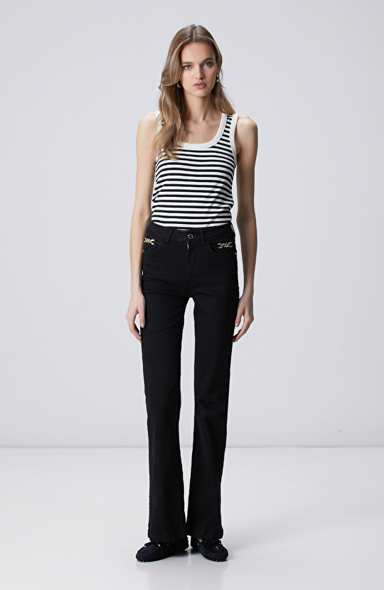 Black Accessory Flare Fit Denim Pants