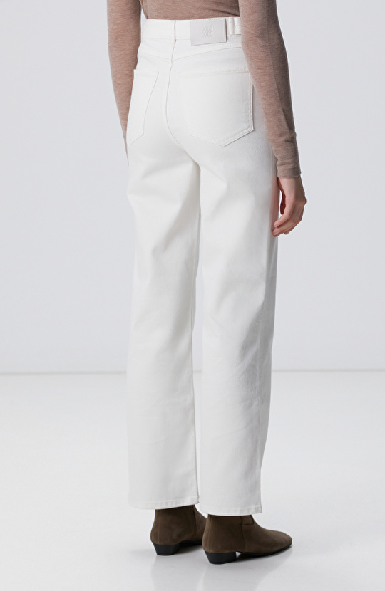 Kırık Beyaz Denim Pantolon