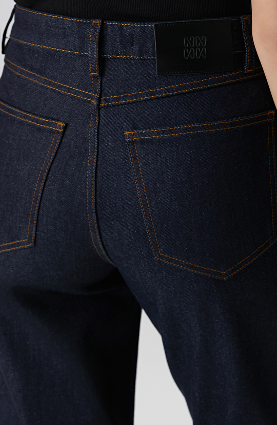 Lacivert Paça Taş Detaylı Denim Pantolon