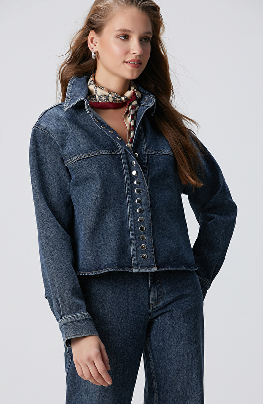Mavi Çıtçıt Detaylı Denim Gömlek