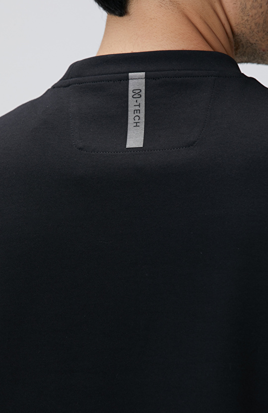 N-Tech Siyah Fermuar Cep Detaylı T-shirt