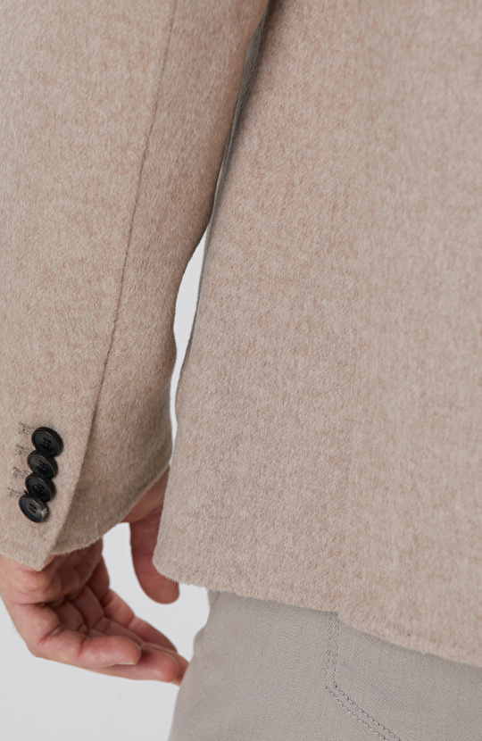 Bej Yün Karışımlı Dikişsiz Handmade Ceket